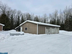 10351 Hwy 1, Cook, MN 55723