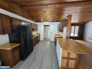 10351 Hwy 1, Cook, MN 55723