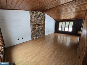 10351 Hwy 1, Cook, MN 55723