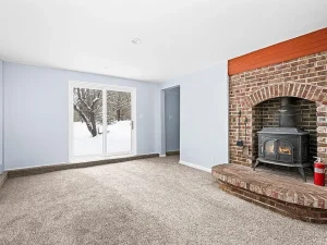 5652 N Tischer Rd Duluth, MN 55803