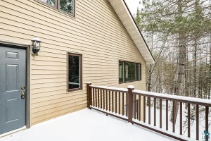 5652 N Tischer Rd Duluth, MN 55803