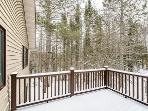 5652 N Tischer Rd Duluth, MN 55803