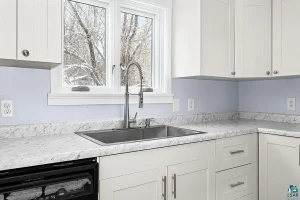 5652 N Tischer Rd Duluth, MN 55803